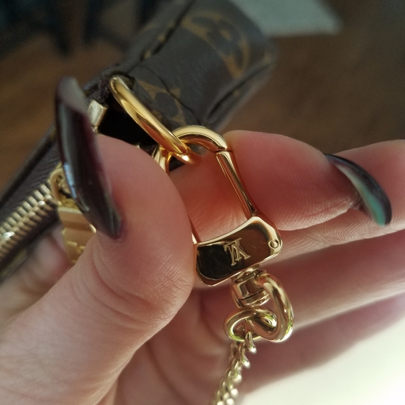 SOLD New Louis Vuitton Mini Pochette Accessories - Picture 11 of 15